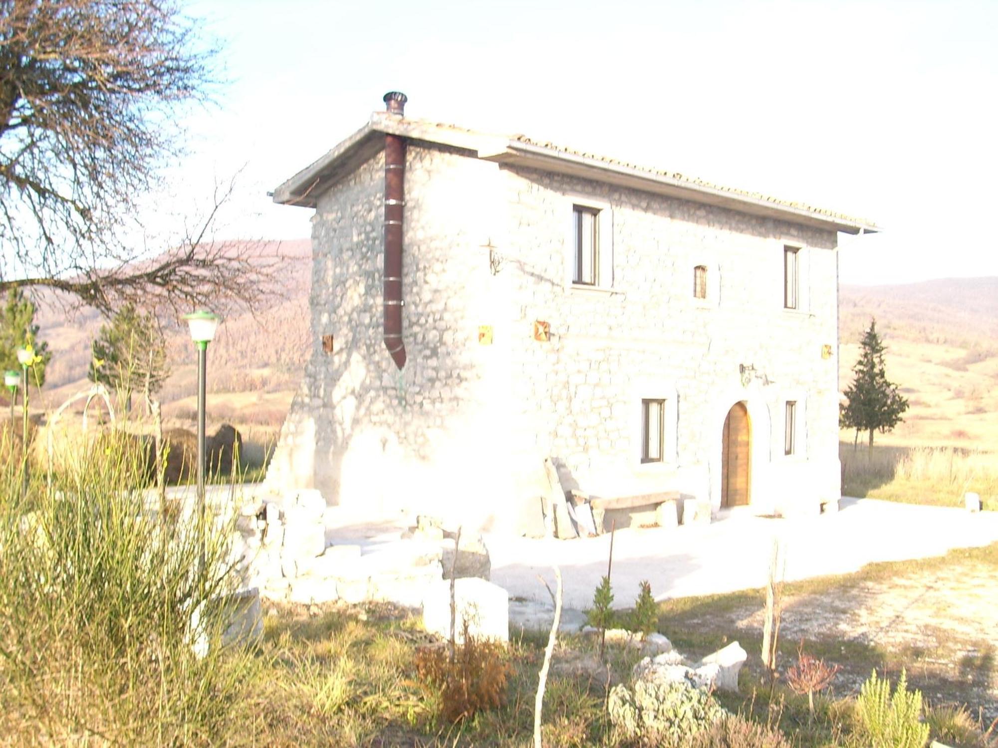Vila Casino Tonti Iarussi Forlì del Sannio Exteriér fotografie