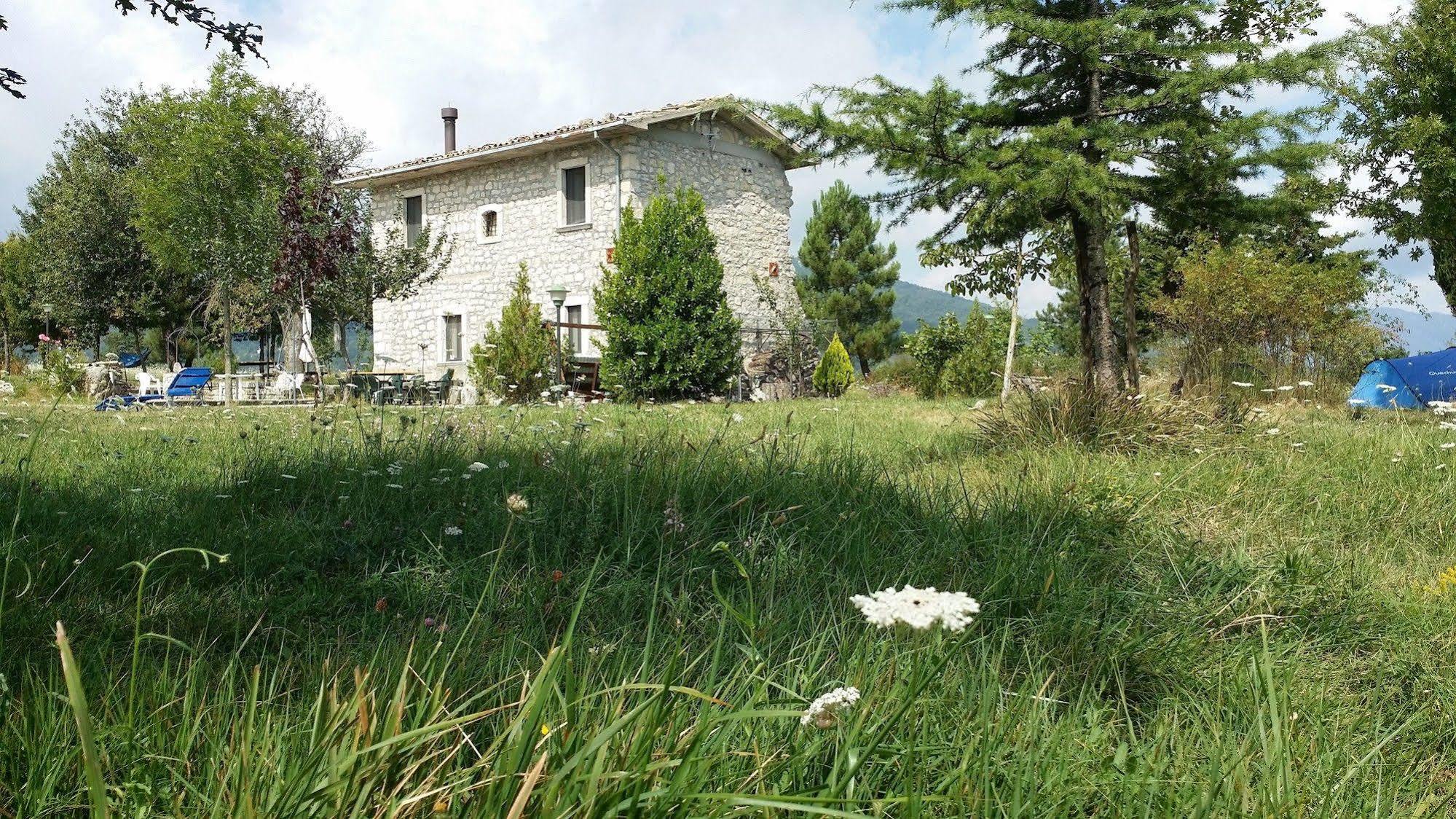 Vila Casino Tonti Iarussi Forlì del Sannio Exteriér fotografie